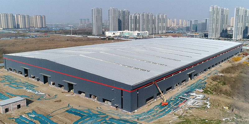 和记官方网站钢结构厂房外墙施工进度跟进